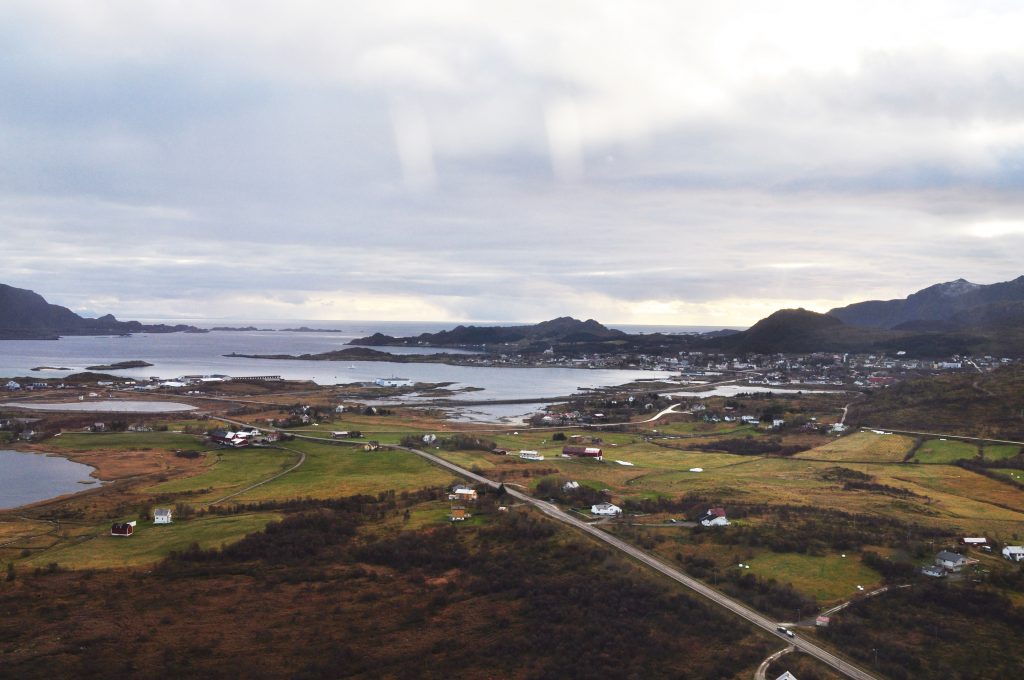 Storeidøya og Gravdal fra fuglepersektiv