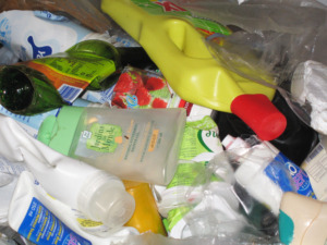 Emballasjeplast fra husholdning